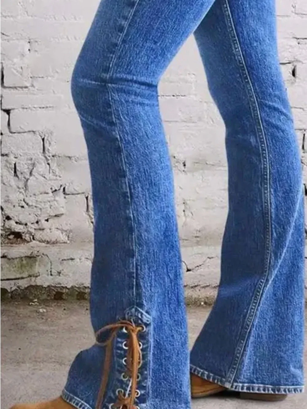 NWT. Flamingals Wash Grommet Eyelet Lace Up Mid Waist Flare Leg Jeans - Picture 1 of 7